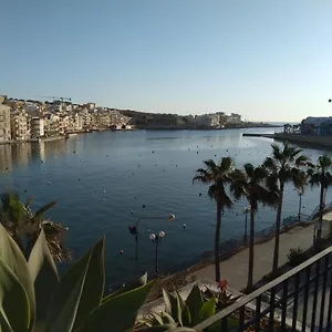 Penzion Seafront Akwador, Marsaskala