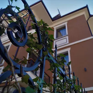 https://vila-trebicka.albaniahotels.org